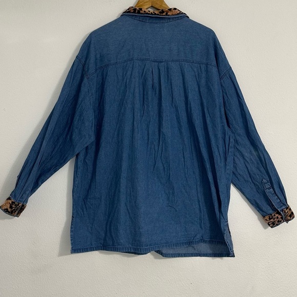Vintage Giraffe Denim Shirt Women’s Size 2X Blue Safari Embroidered Medium Wash - Picture 8 of 16